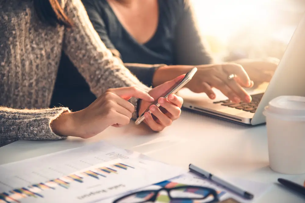Financiële data-analyse door Ecrivus International